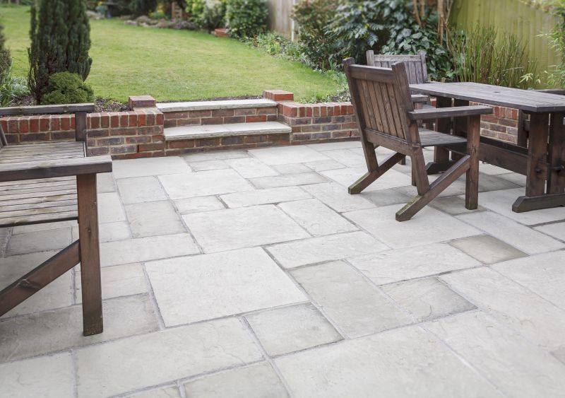 Natural Stone Paver Pattern
